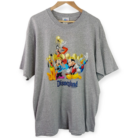 Disney SZ XL 2005 50 Year Anniversary Gray Character Tee - Picture 1 of 9